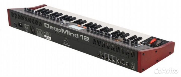 Аналоговый синтезатор Behringer DeepMind 12
