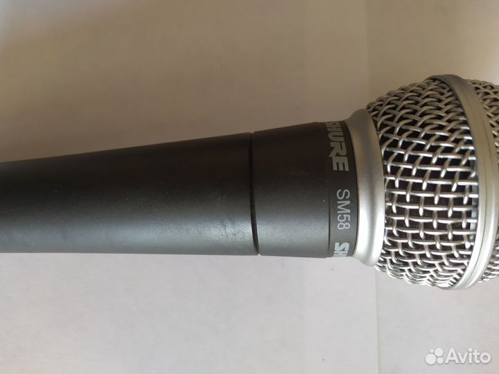 Динамический микрофон shure SM58