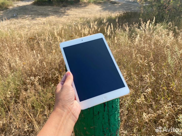 iPad mini с sim картой - состояние идеал