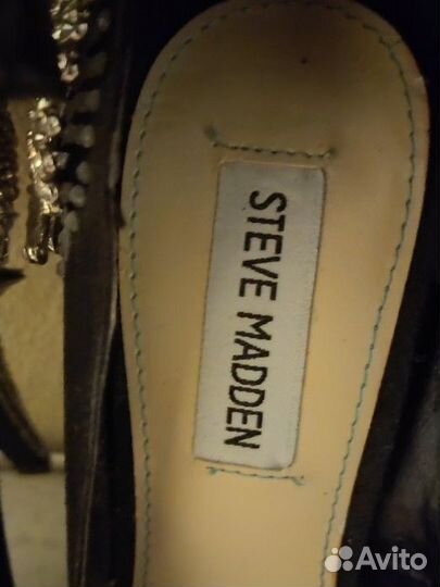 Туфли Steve Madden с шипами