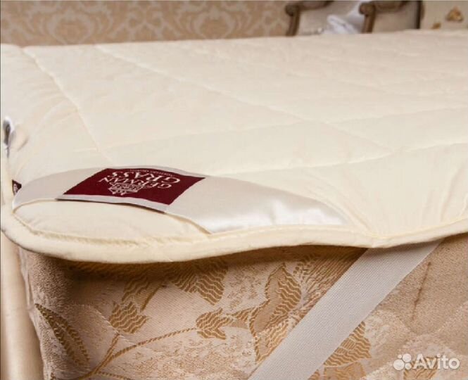 Наматрасник на резинке по 4м углам