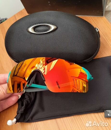 Очки Oakley Evzero Blades
