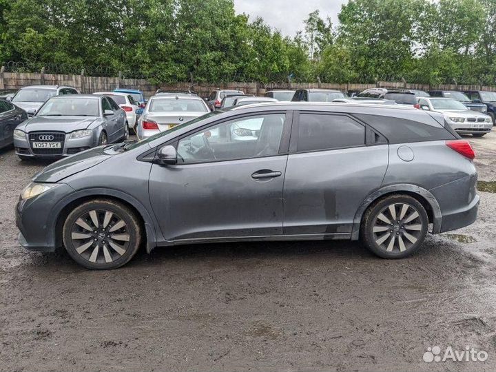 Разбираю на запчасти Honda Civic 9