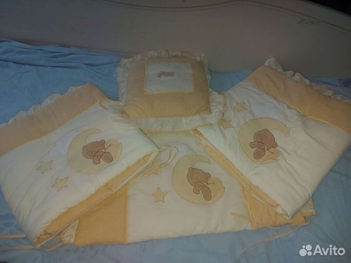 Бортики в детскую кроватку