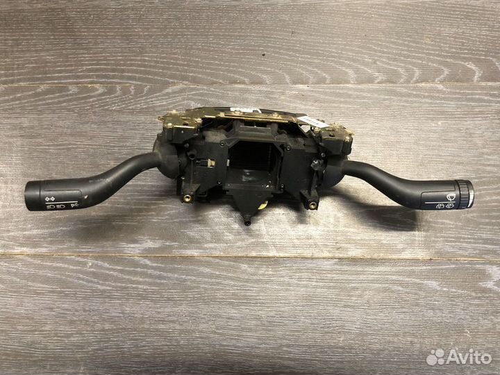 Подрулевой переключатель VW Touareg Phaeton