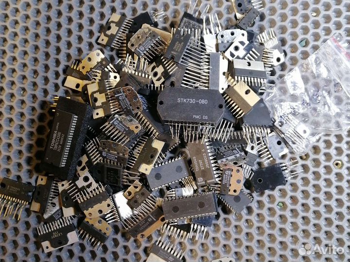 Радиодетали.Микросхемы импортные 90 - 2000х годов