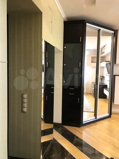 2-к. квартира, 52 м², 3/3 эт.