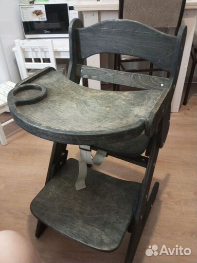 Растущий стул со столиком для кормления