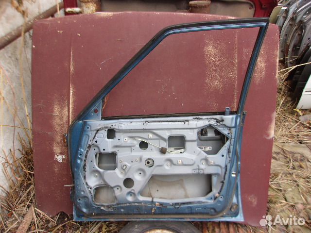 Мазда 626 GC 86г., дверь передняя правая