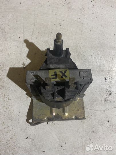 Катушка зажигания Opel Kadett E