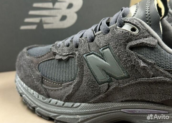 Кроссовки New Balance 2002R gray