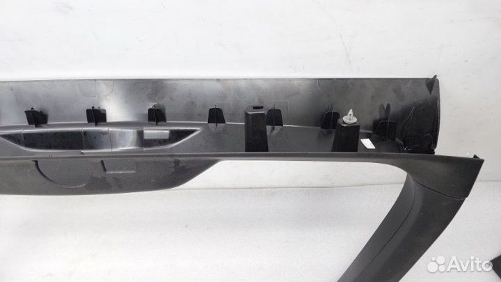 Б/У Б/У Обшивка двери багажника Верхняя. Состояние