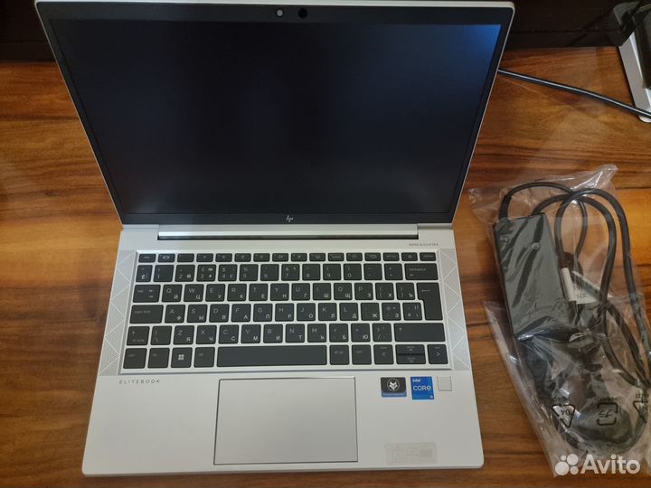 Ноутбук HP EliteBook 830 G8 i5 1135G7/8G/256G