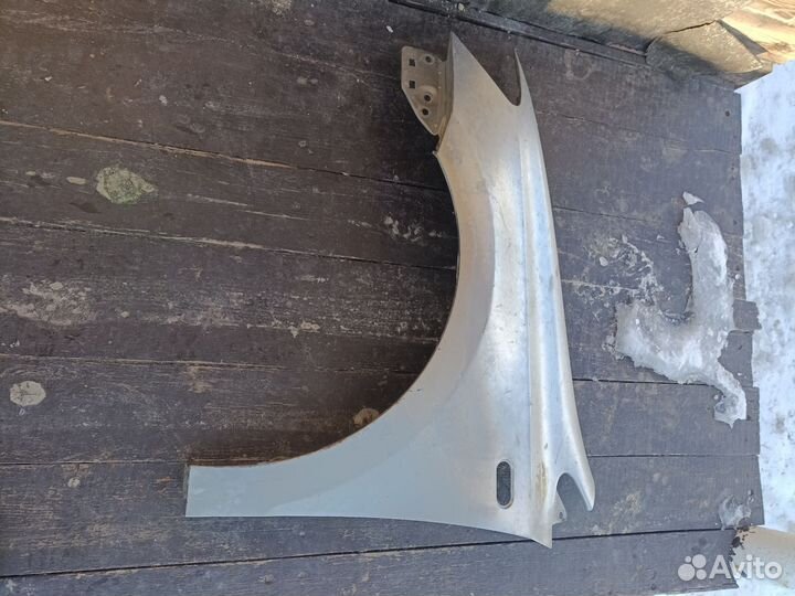 Крыло левое фольцваген поло седан