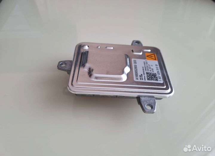 Блок розжига ксенона 1307329312, A1669002800 новый