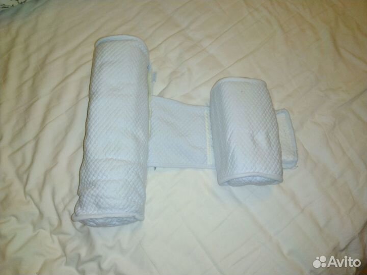 Подушка позиционер для новорожденных Red Castle