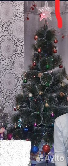 Елка искуственная