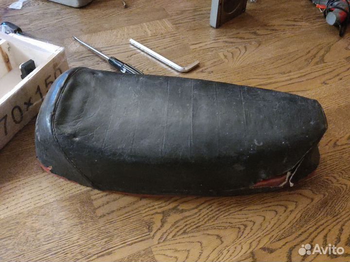 Седло сидение мопеда верховина