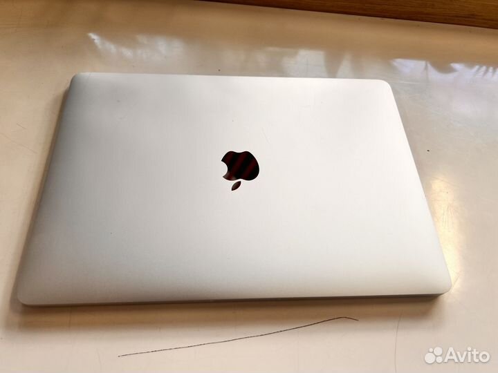 Macbook pro 13 2017 a1706