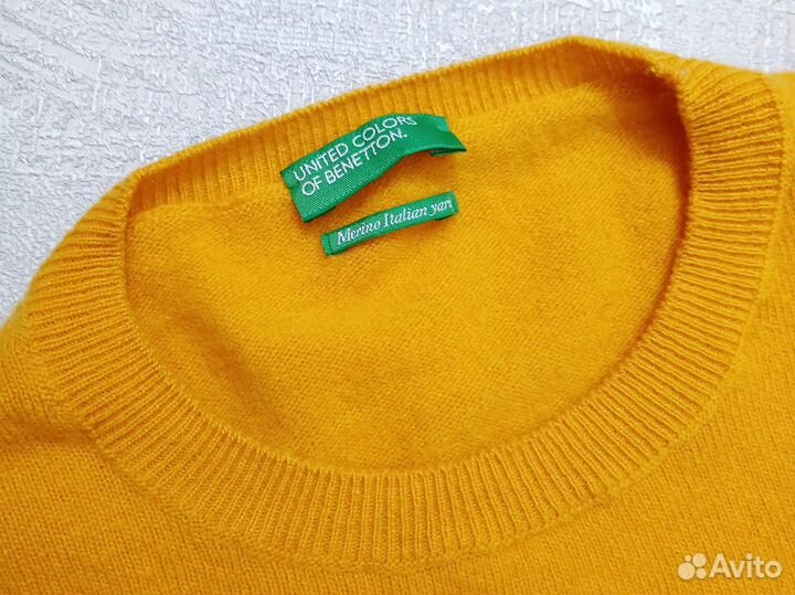 Женский джемпер шерстяной Benetton