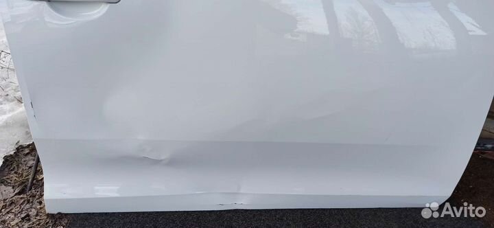 Передняя правая дверь skoda rapid(шкода рапид)
