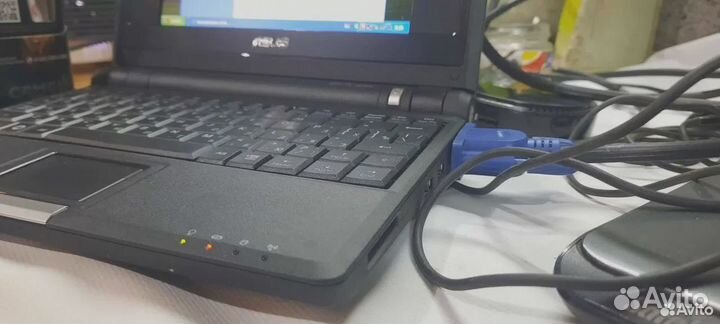 Ноутбук Asus Eee PC-700