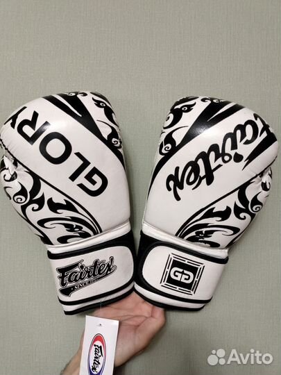 Боксерские перчатки Tittle 12 oz