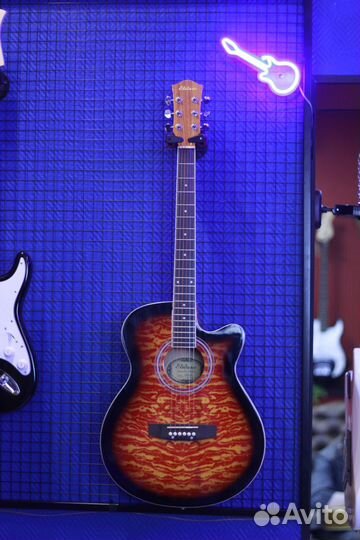 Гитара Elitaro