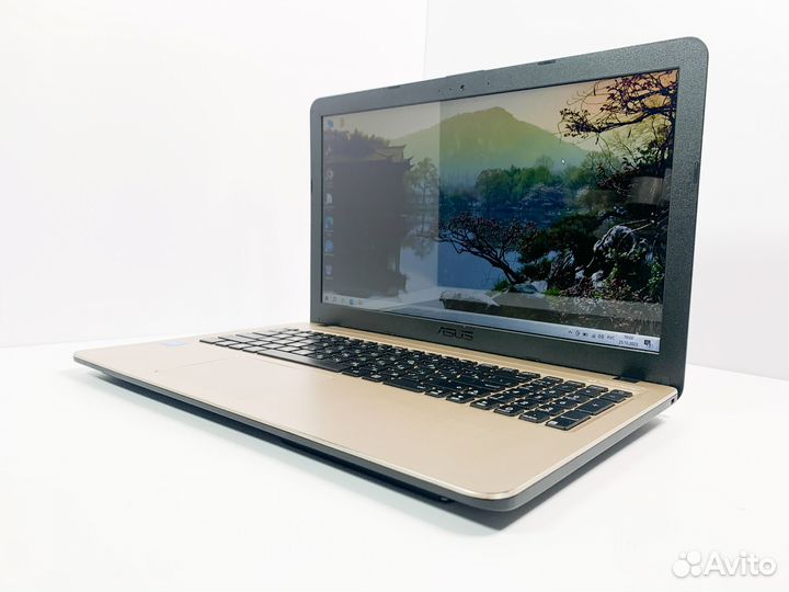Офисный ноутбук Asus Intel/SSD