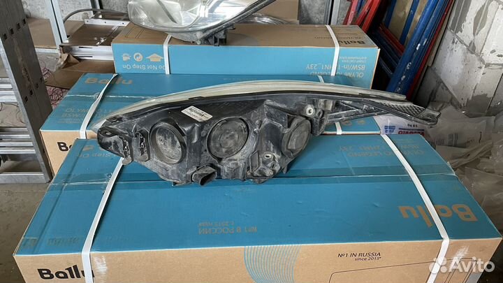 Фара правая ford focus 3