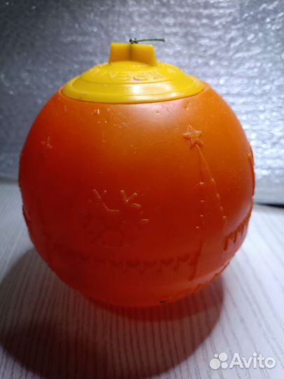 Коробка от новогоднего подарка с кремлевской ёлки