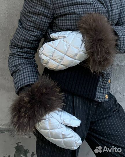 Женские перчатки Naumi