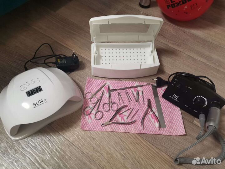 Для наращивания ногтей