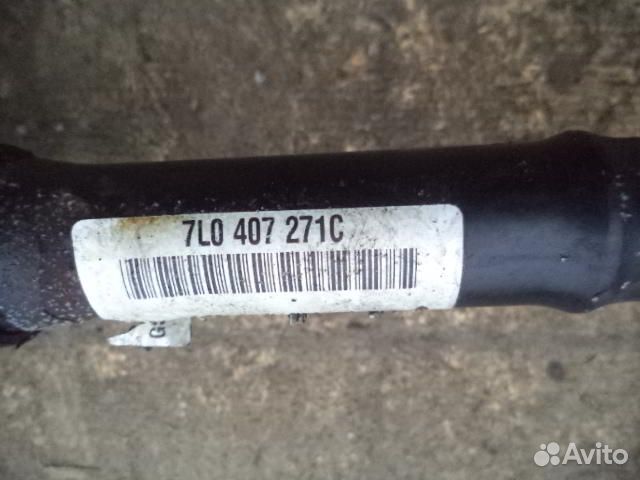 Полуось передняя L Volkswagen Touareg 1 7L 7L04072