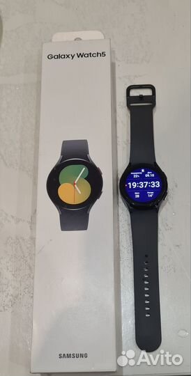 Samsung galaxy watch 5 44mm в идеальном состоянии