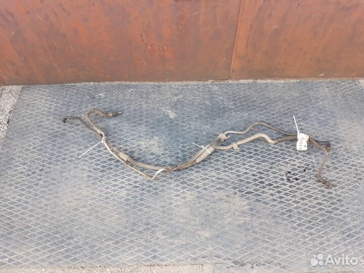 Трубки Гура Напорный Митсубиси Лансер 10