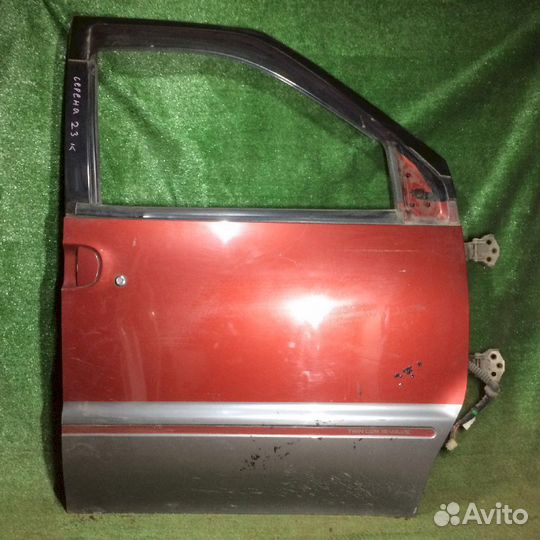 Дверь передняя правая nissan Serena C23 Красная ца