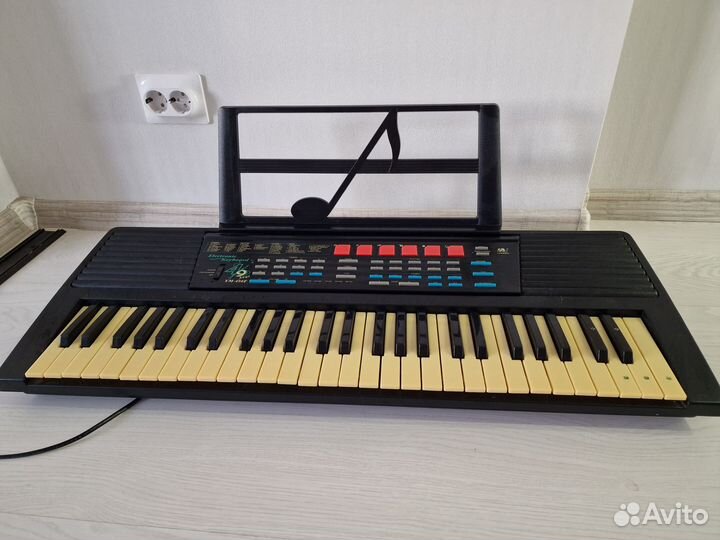 Электронное пианино синтезатор
