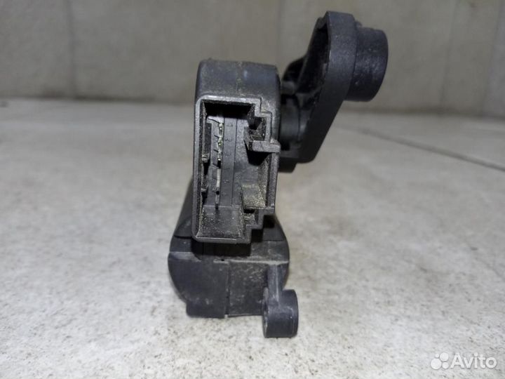 Сервопривод заслонок печки Seat Leon 1P1 2009-2013