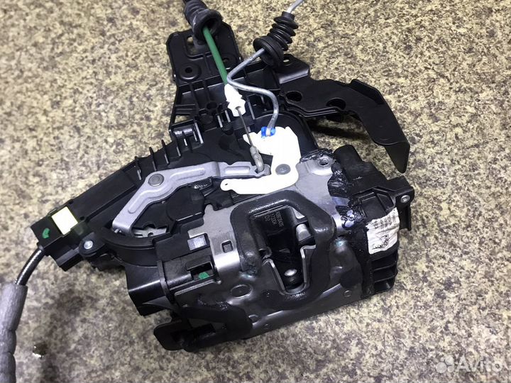 Мерседес w253 w222 w205 w213 замок зад правый