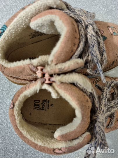 Ботинки zara 24 весна с рисунком