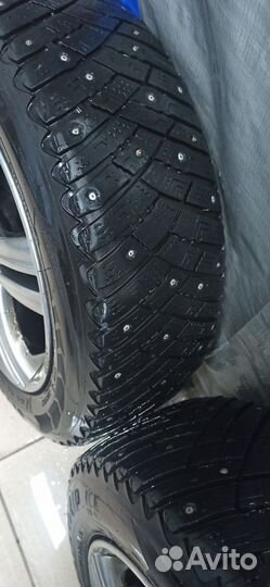 Goodyear UltraGrip 185/60 R15 92T