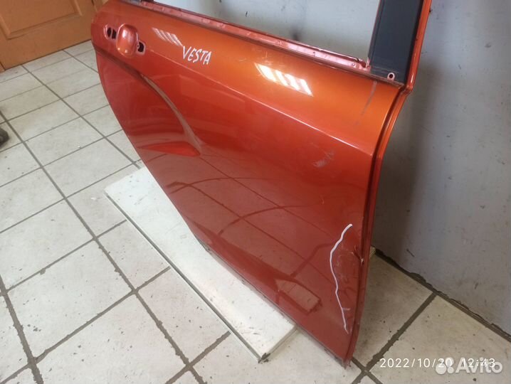 Дверь задняя правая LADA vesta cross