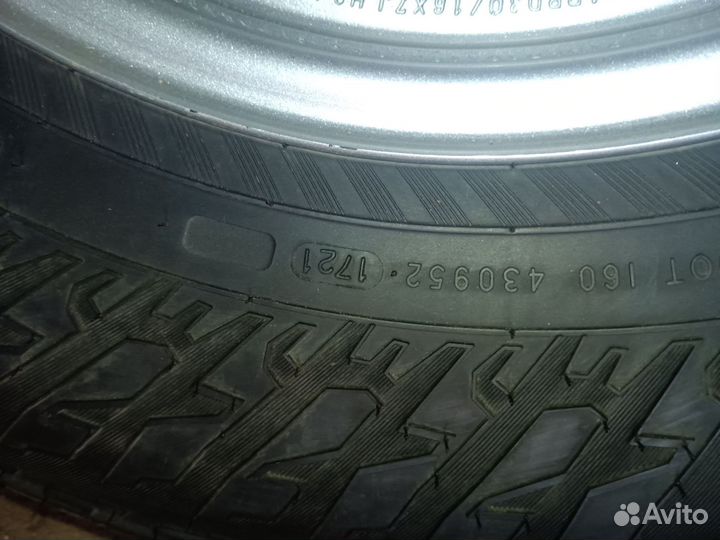 Nokian Tyres Hakkapeliitta LT3 285/75 R16 80