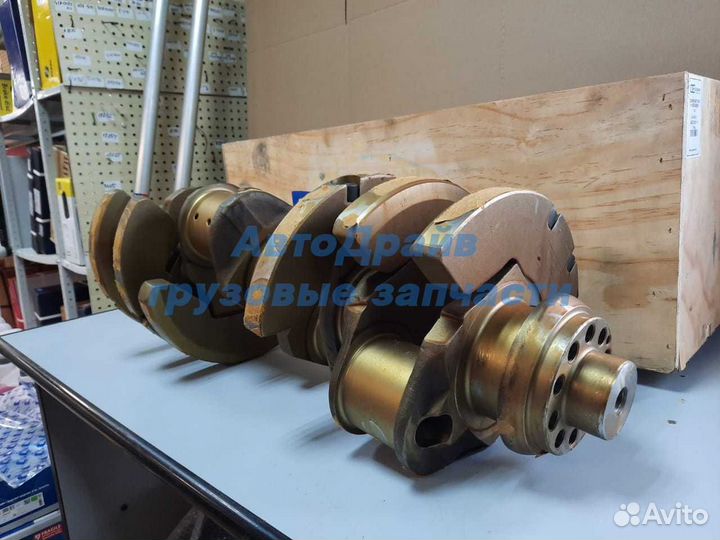 Коленвал Мерседес V8 ом402 ом422 ом442