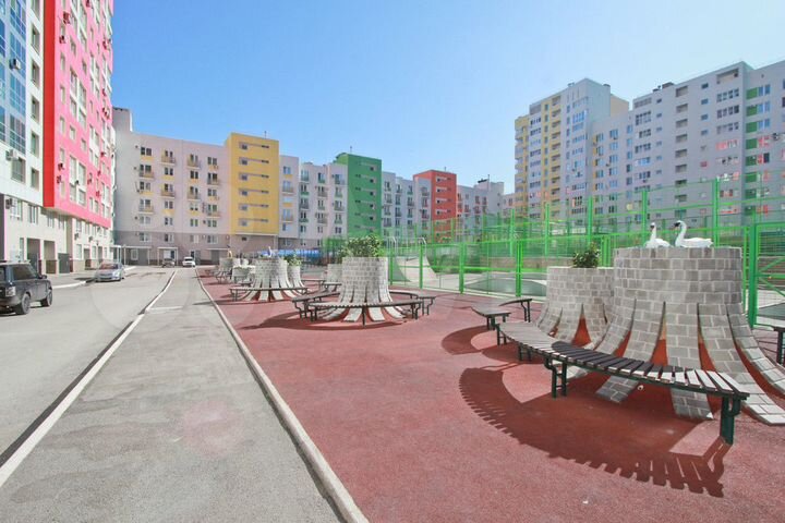 3-к. квартира, 105,3 м², 13/23 эт.