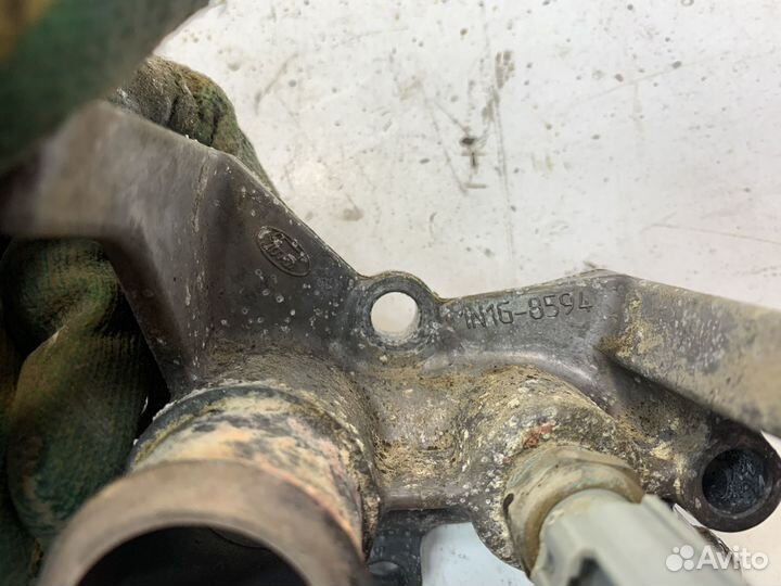 Форд fusion 1.6 Fiesta корпус термостата