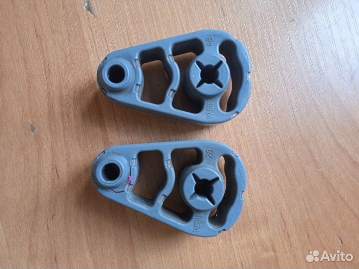 Резинометаллический шарнир (подушка глушителя) Bmw