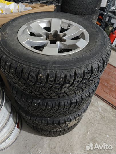 Колеса зимние r16 6x139.7