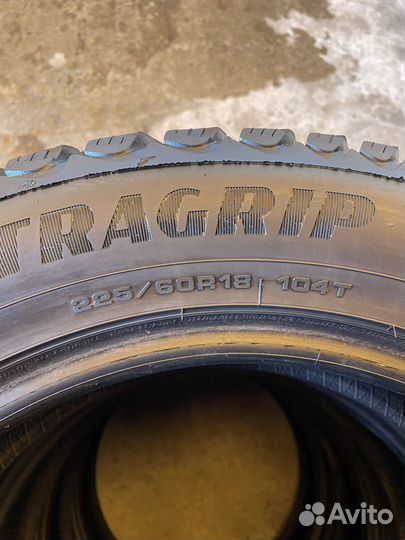 Goodyear UltraGrip Ice Arctic SUV 225/60 R18 104T